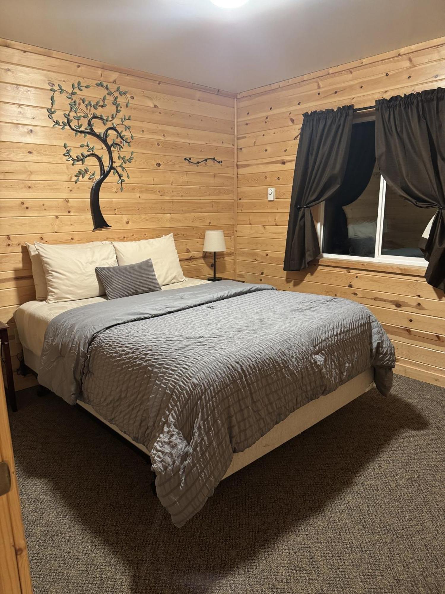 Susitna River Lodging, Backwoods Cabins Толкітна Екстер'єр фото